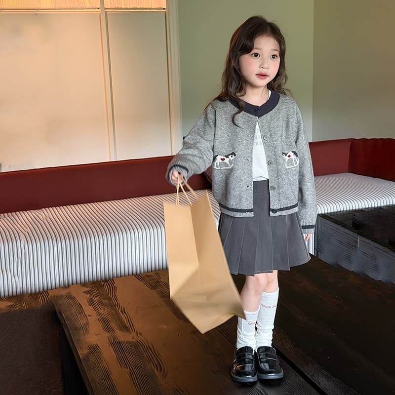 Aimobeibei Children's Casual Cartoon Pony Knit Top Girls Korean Style Color-Block Cartoon Cardigan Sweater Jacket