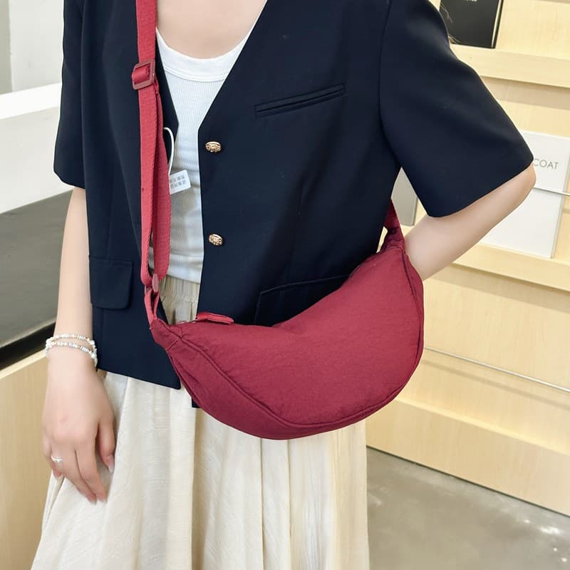 New Style Women's Crossbody Bag, Fashionable Student Korean Style Casual Bag, Versatile Commuting Large-Capacity Dumpling Bag for Women