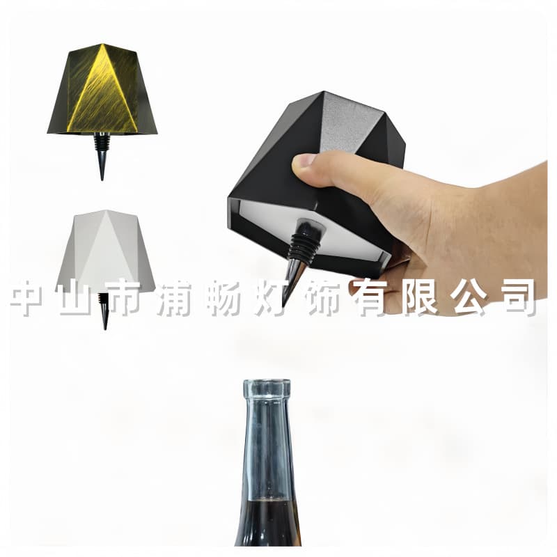 Cross-Border Amazon Rechargeable Bar Table Lamp Decorative Atmosphere Lamp Retro Horse Lantern Outdoor Camping Lamp Table Lamp Wine Bottle Lamp