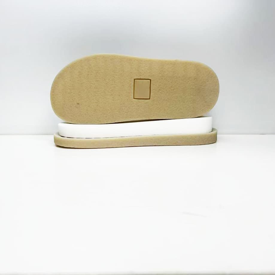 Factory wholesale 2025 summer women's shoe soles, summer flat shoes, rubber soles, casual Birken rubber soles