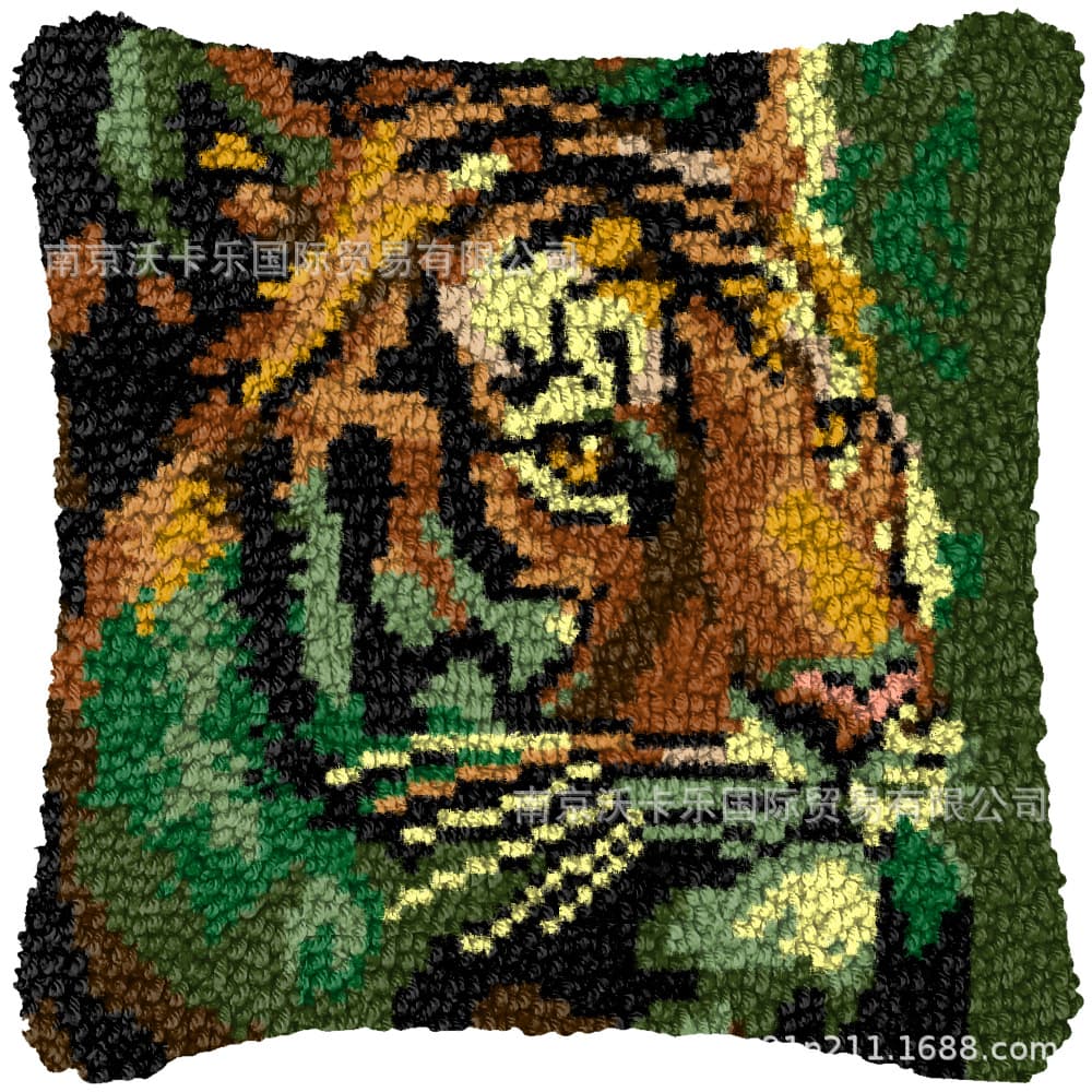 DIY Lion & Tiger Seat Cushions, Carpet Embroidery, Piece Embroidery, Handmade Throw Pillows, Car Pillows, Sofa Pillows, Yarn Embroidery Throw Pillows with Material Kit