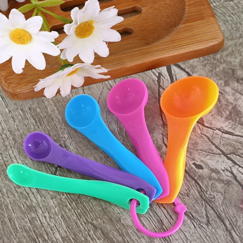 Manufacturer Stock Colorful Measuring Spoons with Dual Scales, Kitchen Baking Tools, Milk Powder Colored Plastic Scoops 5-Piece Set Ready to Ship