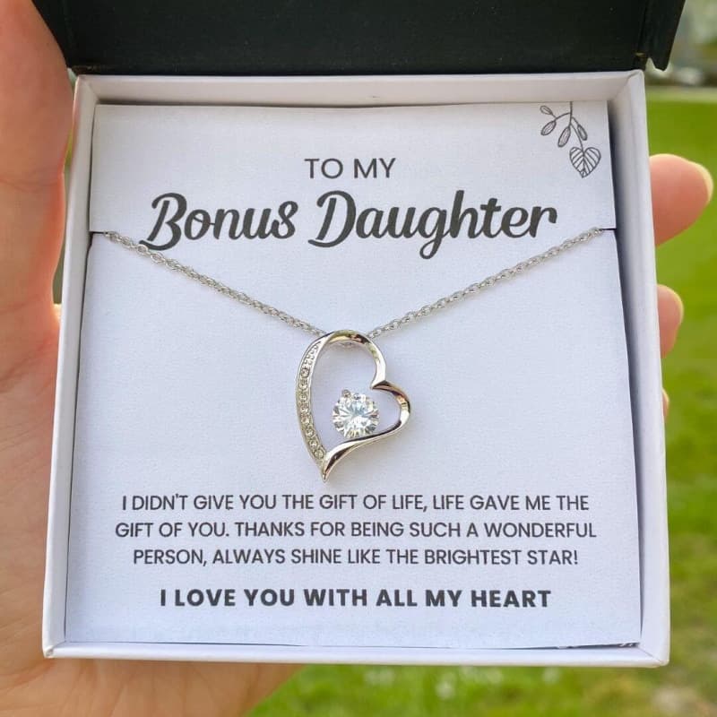 Cross-border New Arrival Women's Necklace, Euro-American Fashion Minimalist Heart Pendant Collarbone Chain, Ins-style Internet-famous Peach Heart Jewelry