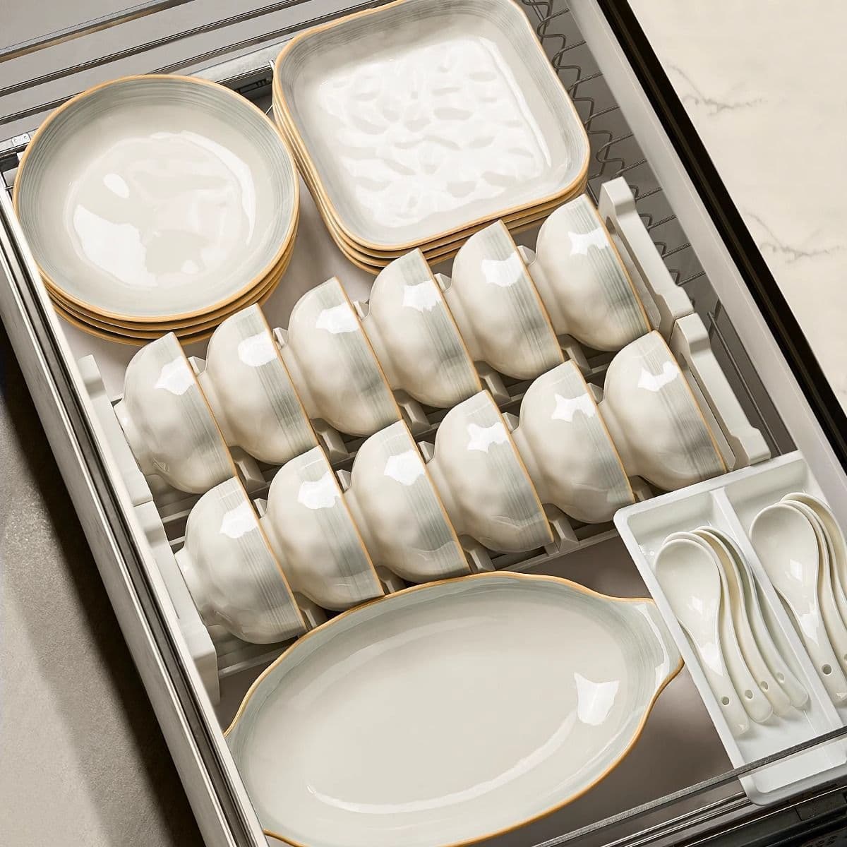 Jingdezhen ceramic tableware underglaze color bowl and plate set, Japanese-style ceramic soup bowl and plate set for home use, complete set
