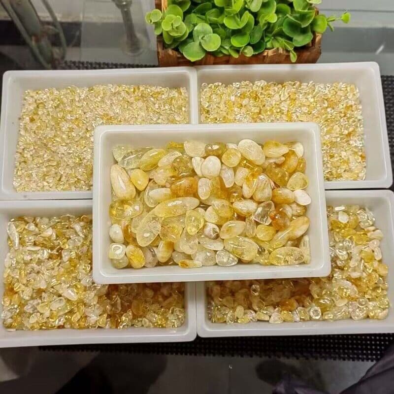 100g Price Orange Citrine Crushed Stone Ornaments, Yellow Crystal Fragments for Overseas Wholesale, Aquarium/ Garden Rocks