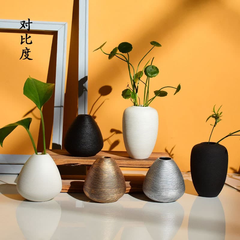 Modern Handmade Brushed Ceramic Small Vase Creative Craft Living Room Ornaments Home Accessories Hydroponic Ceramic Vase
