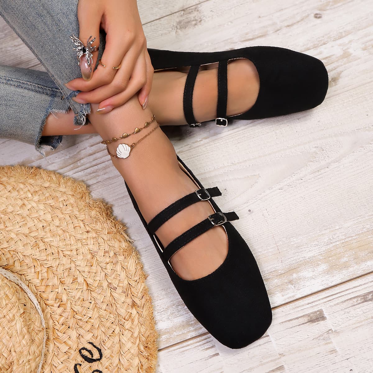 2025 New Fashion Versatile Korean Leopard Print Shoes French Style Shallow Square Toe Flats