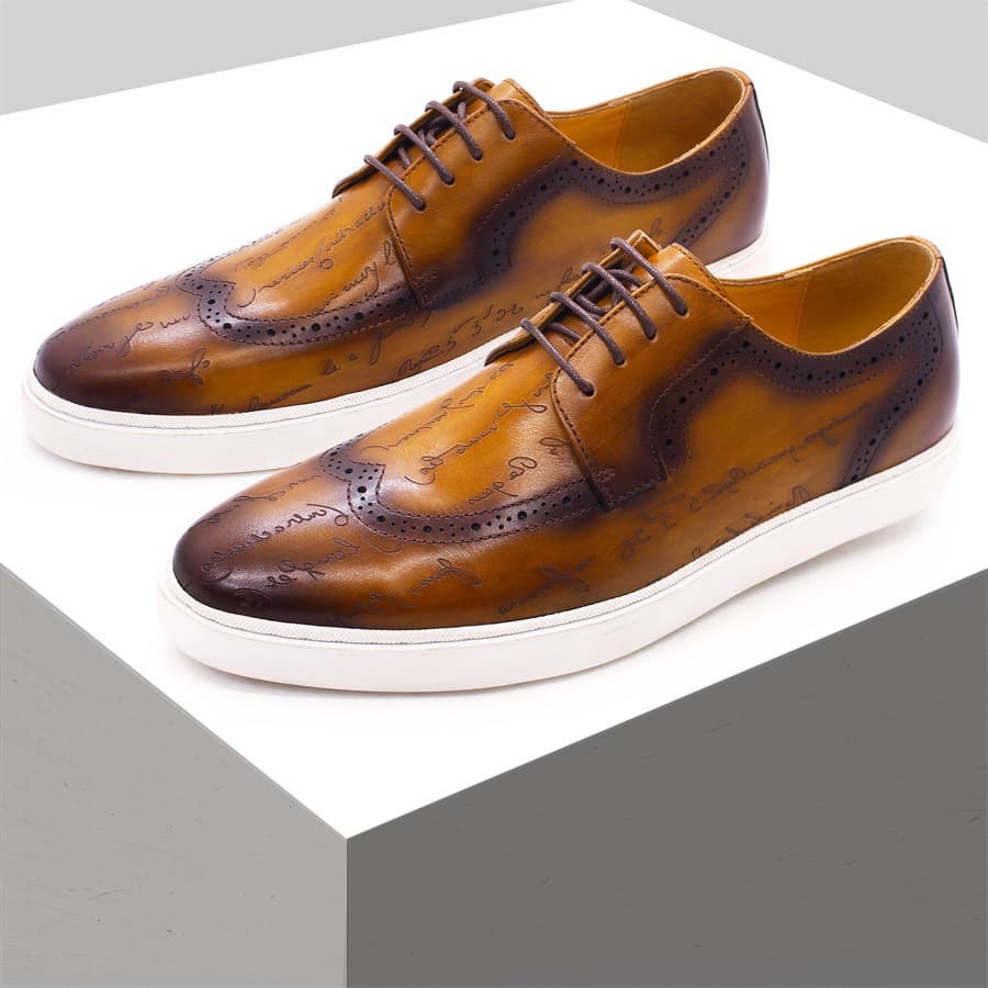 Comfortable Handmade Men's Brown Leather Shoes Casual Flat Bottom Footwear Breathable Anti-Slip Rubber Sole Classic British Style