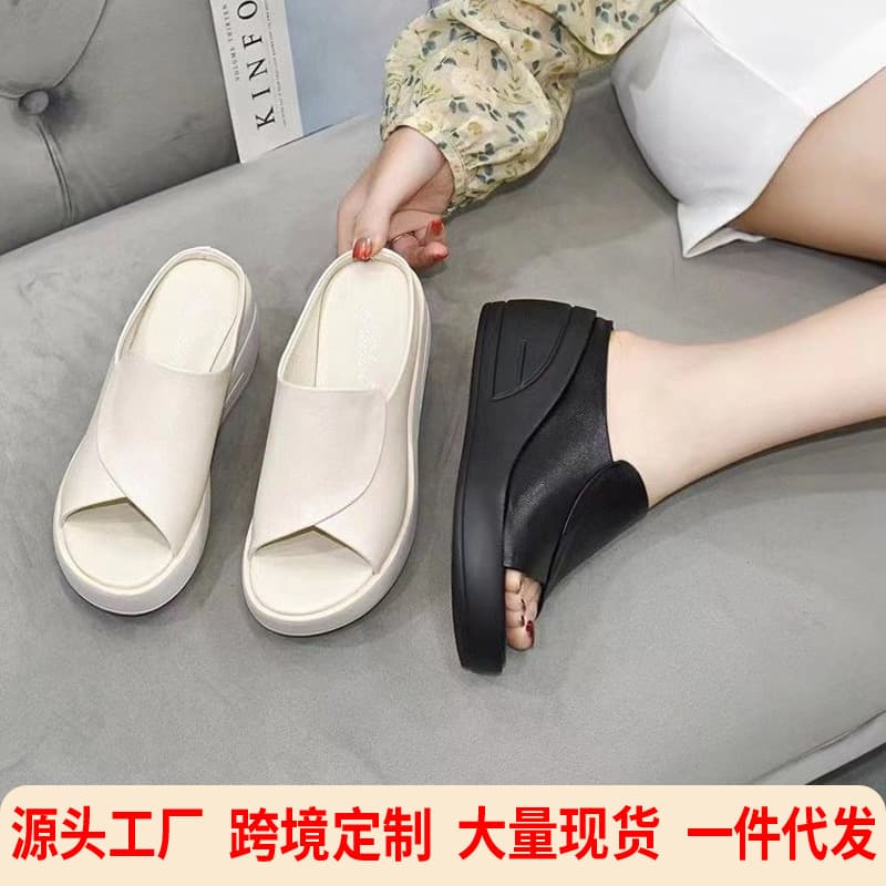 Cross-border Large Size Peep Toe Thick Sole Sandals Women Summer Outdoor Sandals Mother Shoes Anti-slip Soft Sole Comfortable Women Sandals