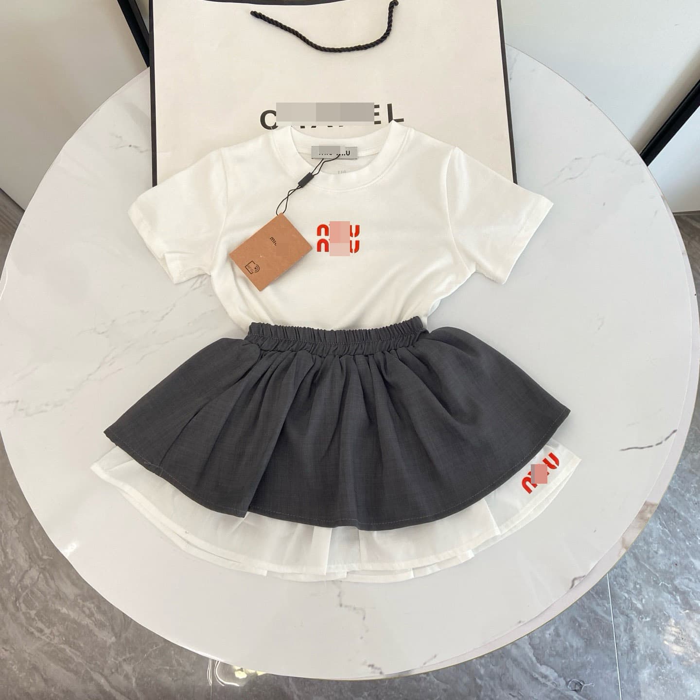 2025 New Summer Girls Short Sleeve Top + Short Skirt Two-Piece Set, Trendy T-Shirt and Half Skirt Set Fashion