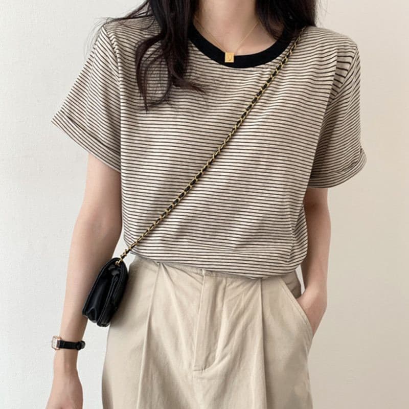 Color-Block Striped T-Shirt, Round Neck, Loose Short-Sleeve Women's Clothing, Loose Plus-Size Base Shirt, Summer 2026 Half-Sleeve Top