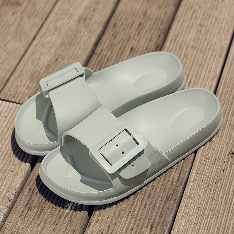 New Women's Slippers Korean Style Fashion Sandals Outdoor Trendy Casual Home Flip Flops Soft Sole Comfortable Shoes