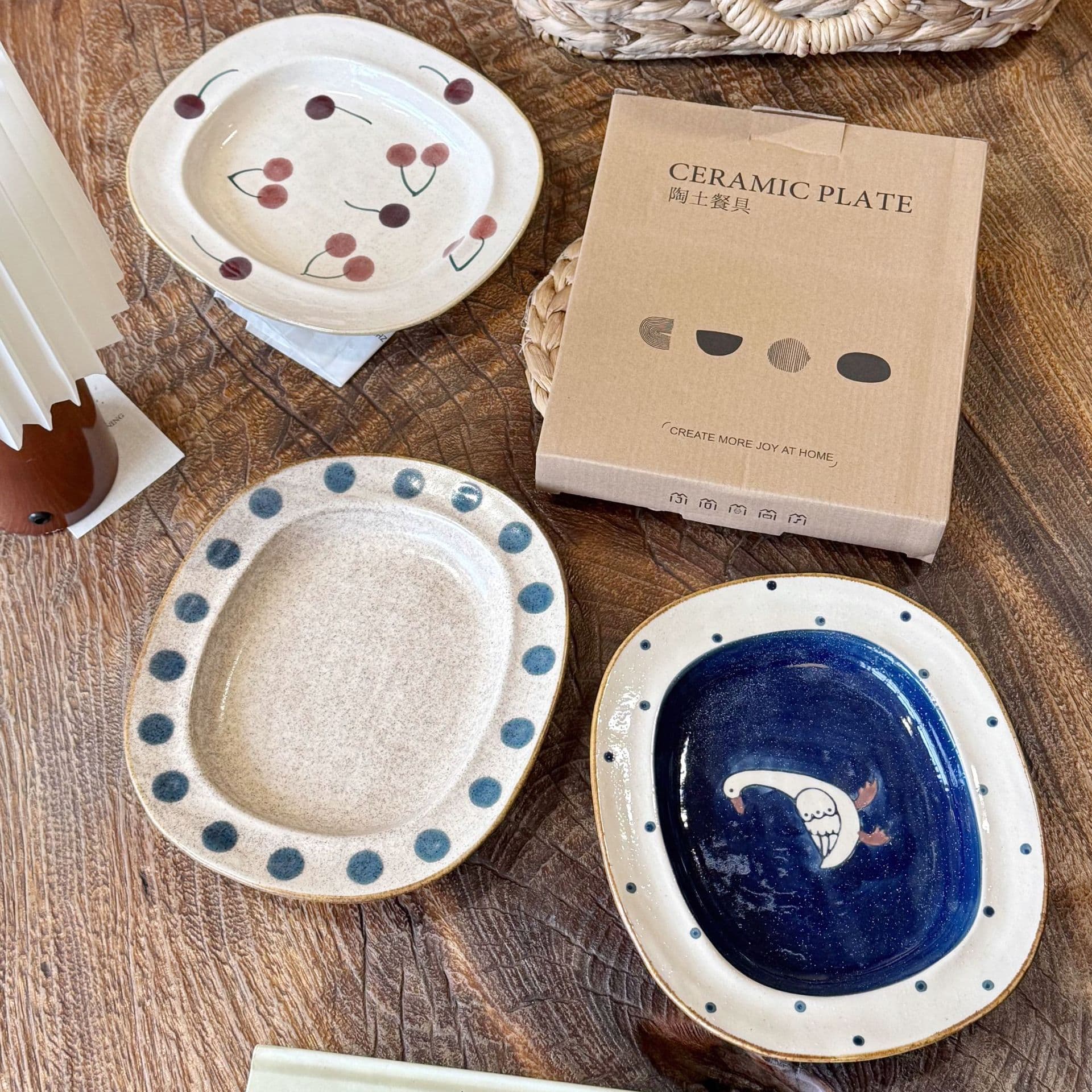 Vintage Hand-Painted Plate One-Person Meal Ceramic Plate, Vintage Rustic Hand-Painted Square Plate Soup Plate Salad Dessert Pasta Plate