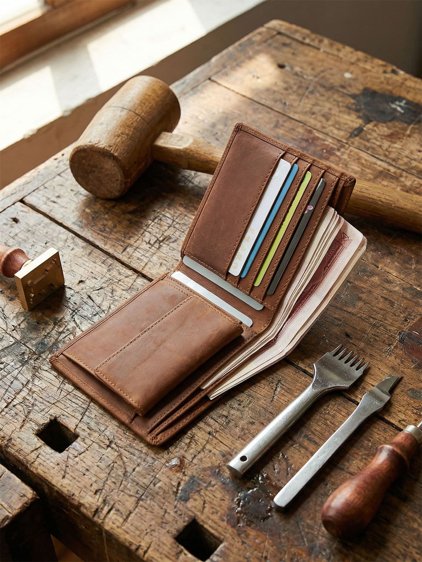 Men's Vintage Crazy Horse Top Layer Cowhide Short Wallet, Genuine Leather Driver's License Money Clip, Gift for Boyfriend Dad