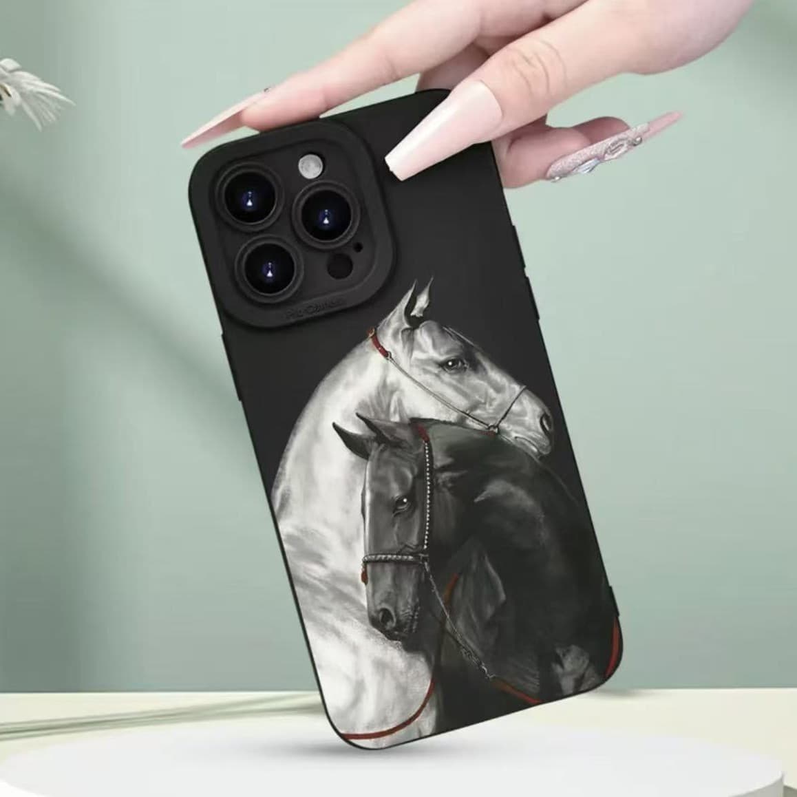 Personalized Horse Phone Case for iPhone 17 Pro Max, Apple 16/14 Pro, Europe & America 13/12/15/11 Pro