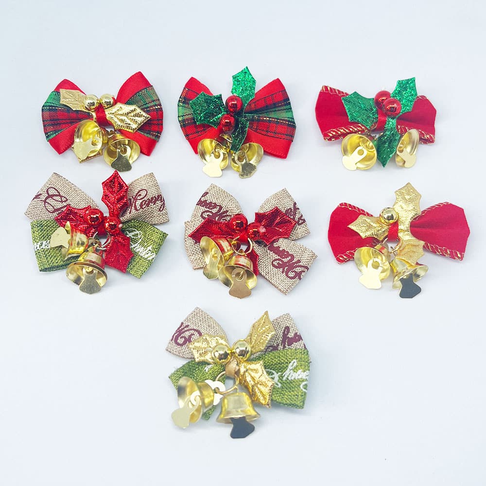 Bulk discounts available for Christmas decorations with bells and bows, small accessories, pendants, packaging boxes, and DIY supplies.