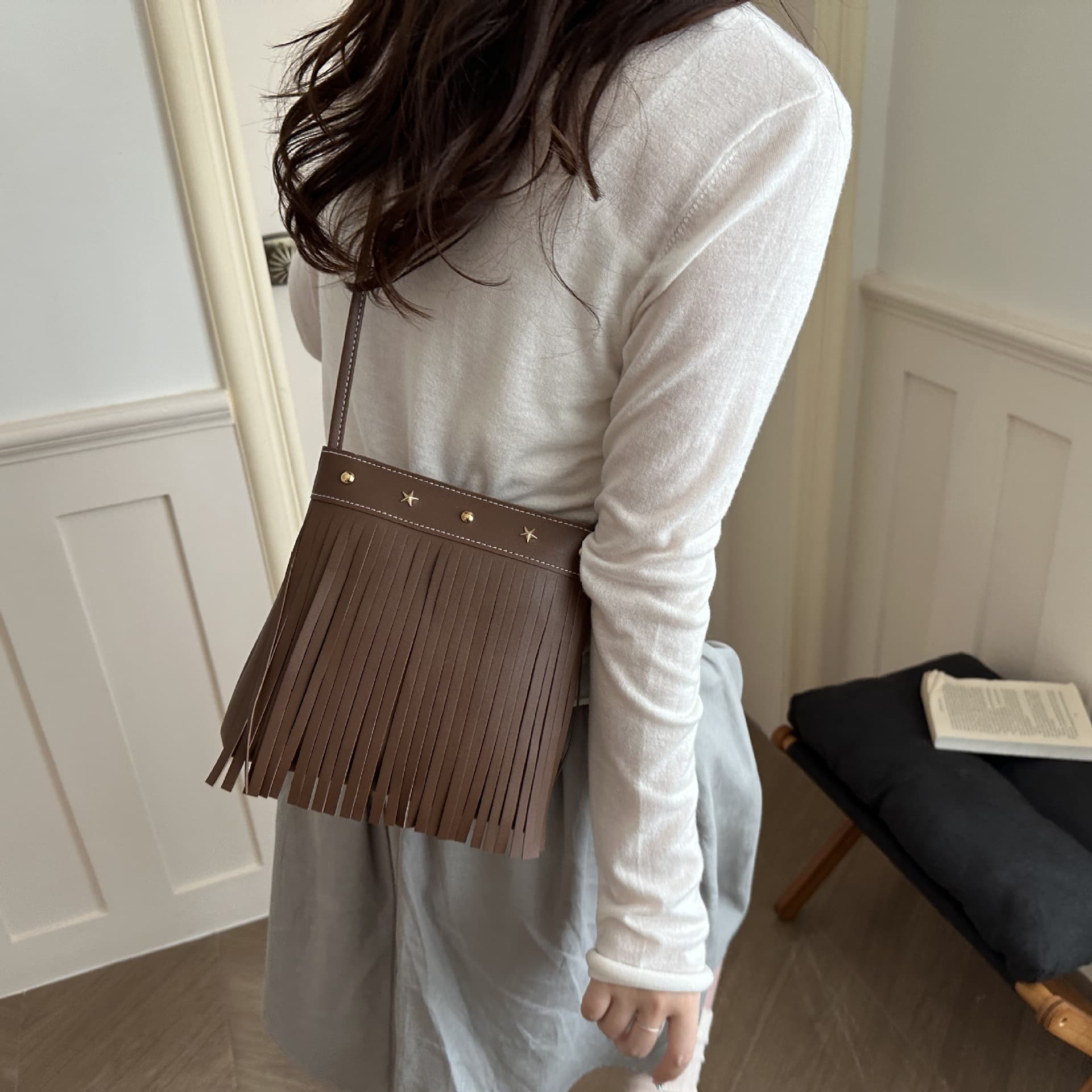 bags retro personalized tassel crossbody bag 2026 summer versatile rivet shoulder bag bohemian style small bag