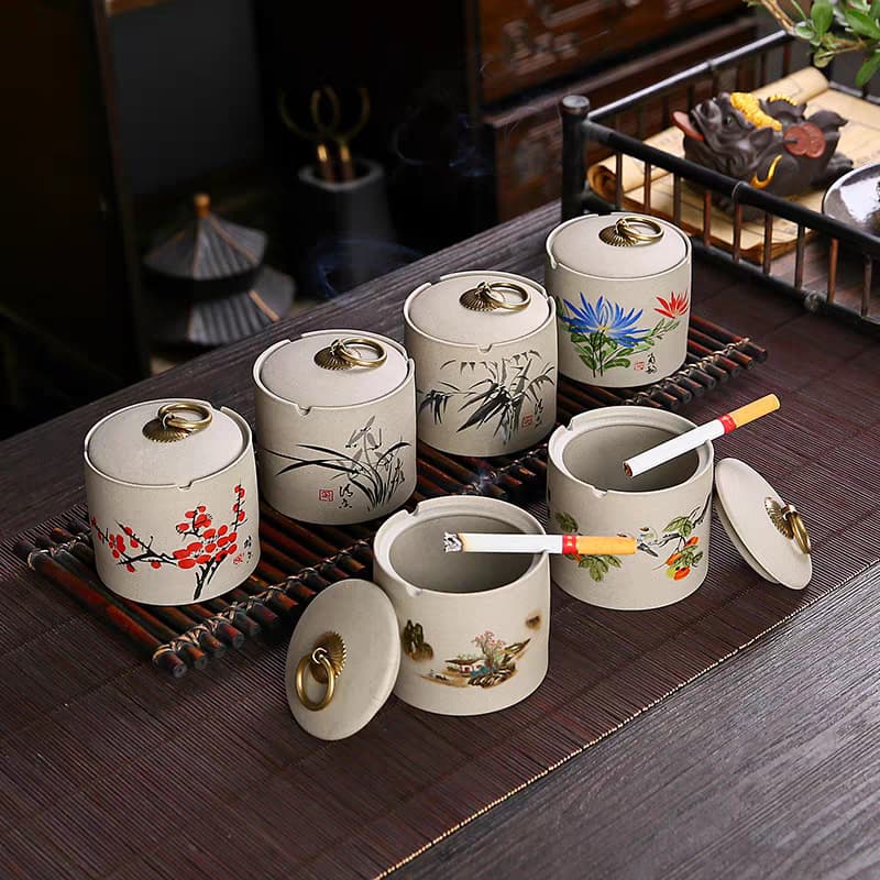 Factory Wholesale High Aesthetics Coarse Pottery Ashtray with Lid Anti-Ash Cross-Border Small Ceramic Ashtray Portable Extinguishing Basin