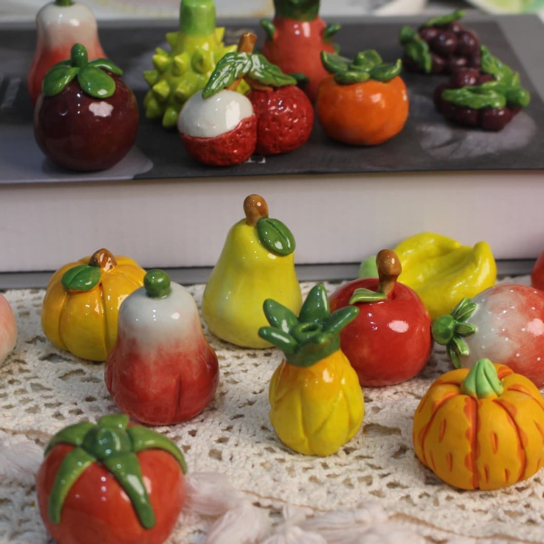 Fruit Imitation Ceramic - Jingdezhen High-Temperature Hand-Painted Ornaments, Night Market Stall Desktop Decor and Tea Pet Wholesale