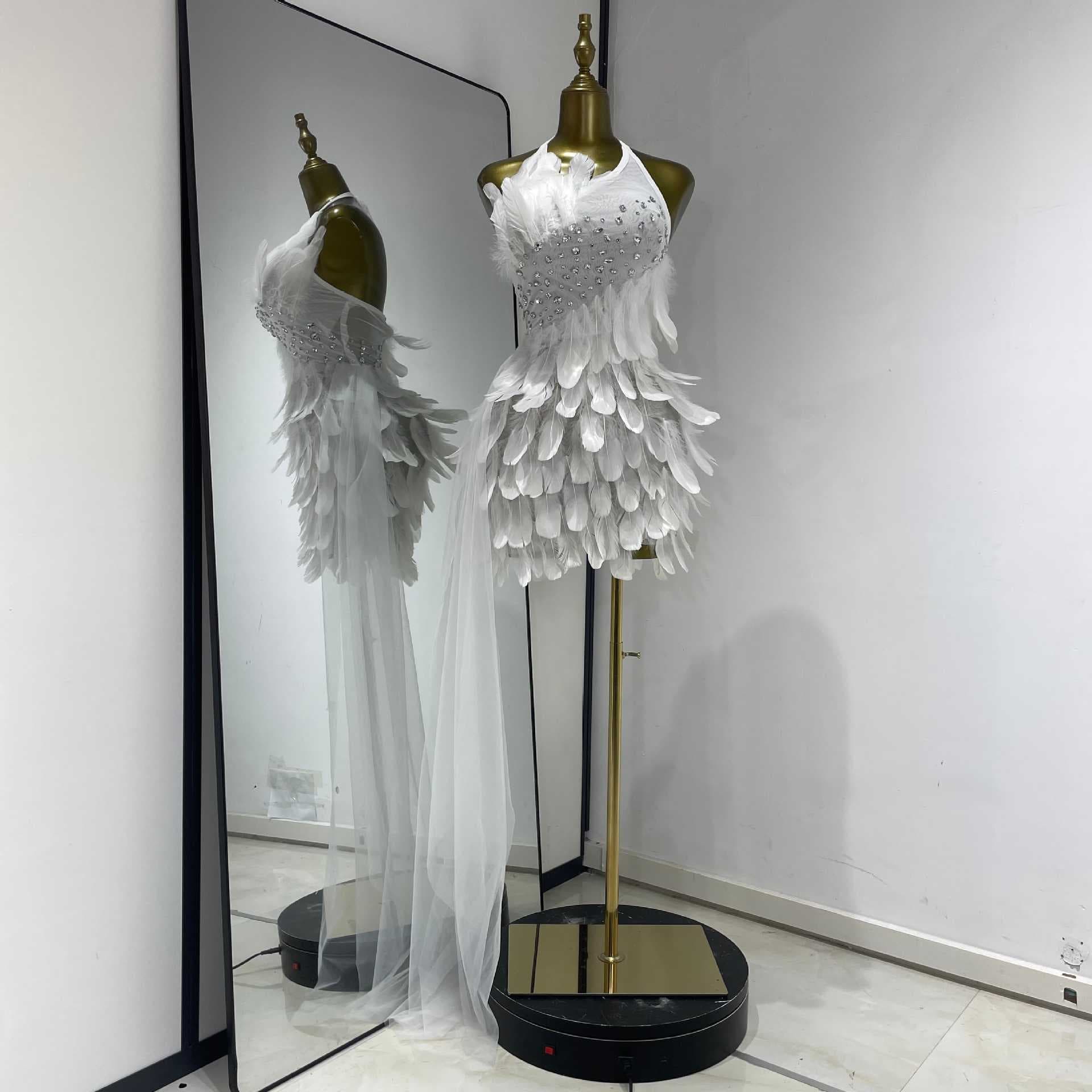 Cross-border foreign trade sexy dress feather rhinestone halter neck stage show birthday photo party singing dress