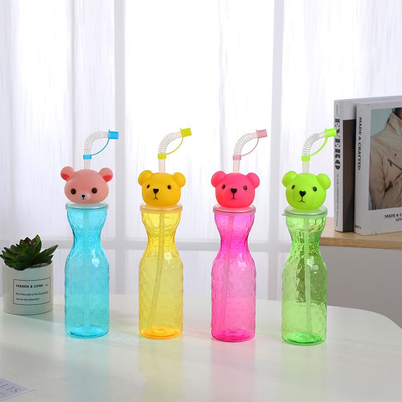 450ml PET Bottle Cartoon Animal Straw Cup for Children Disposable Straw Cup Kids Water Cup