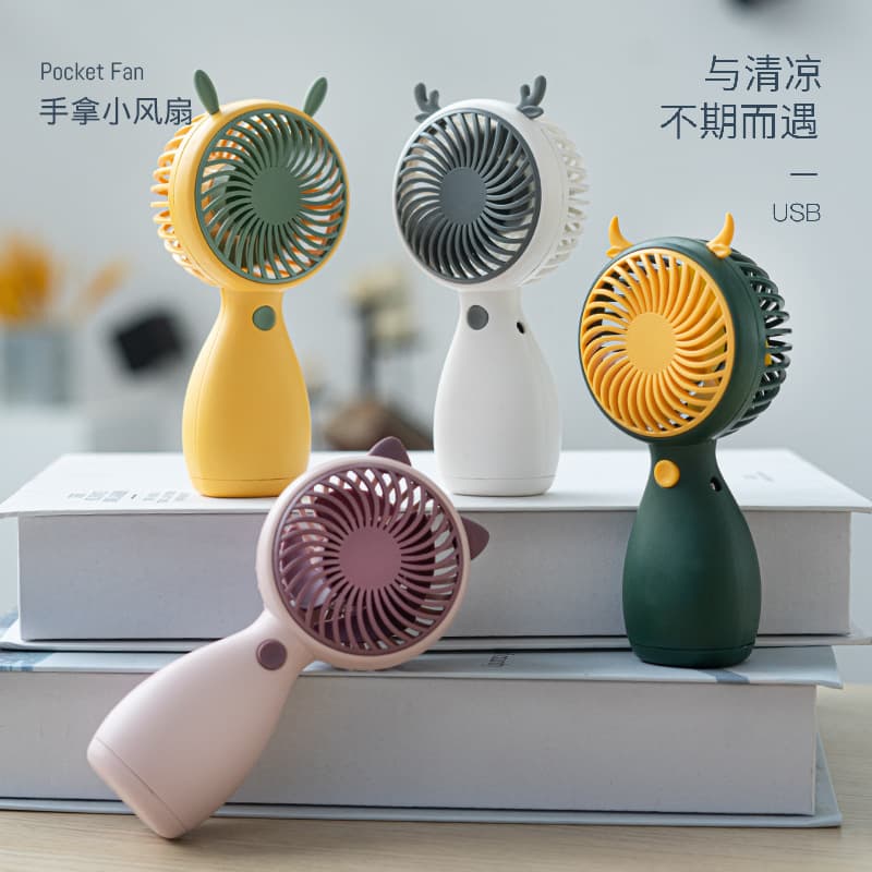 Handheld mini fan with USB cartoon lanyard, portable pocket-sized outdoor rechargeable dormitory desktop fan wholesale