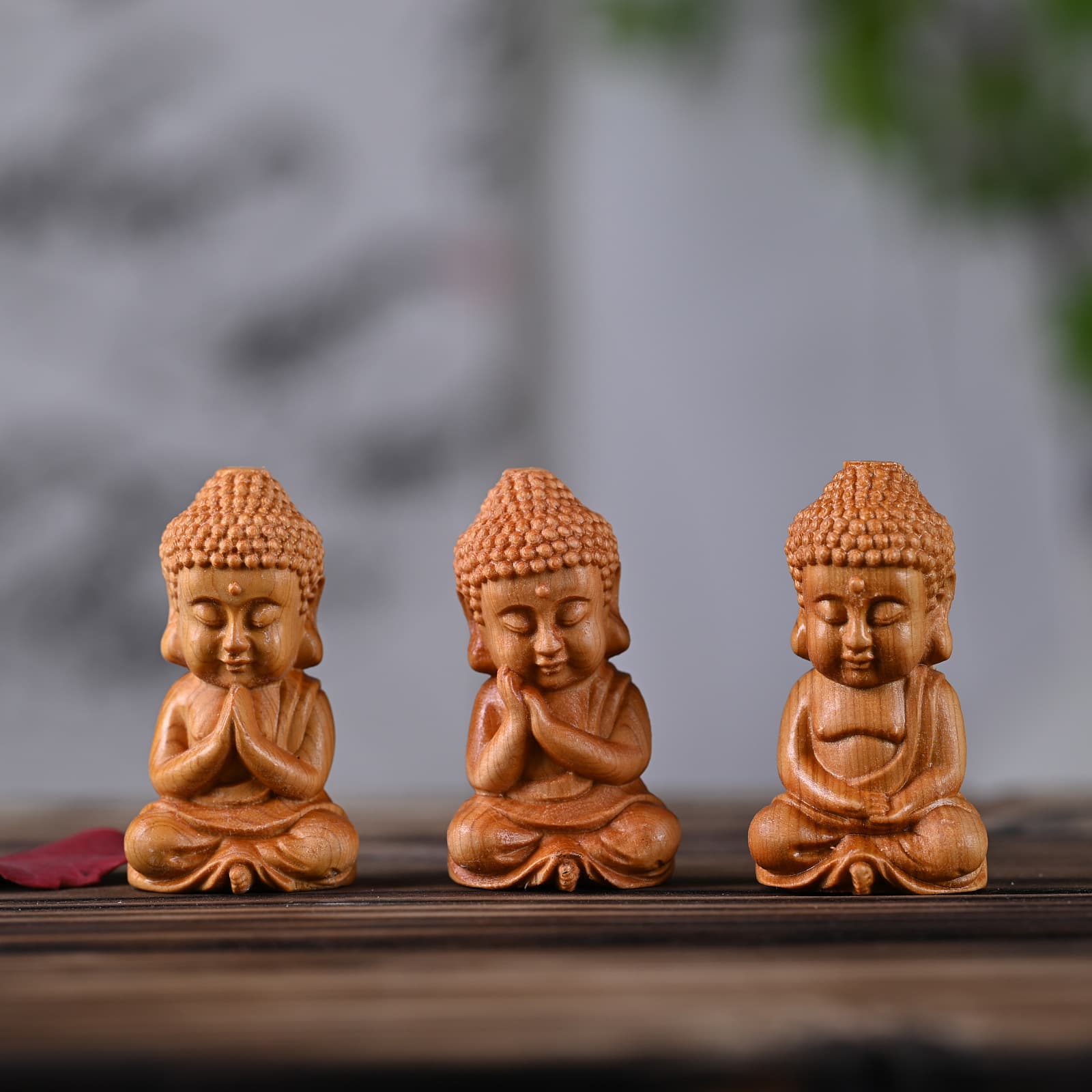 Thuja Western Three Saints Wenwan Handpieces Great Sun Tathagata Creative Home Furnishings Scenic Area Hot Selling Wooden Crafts