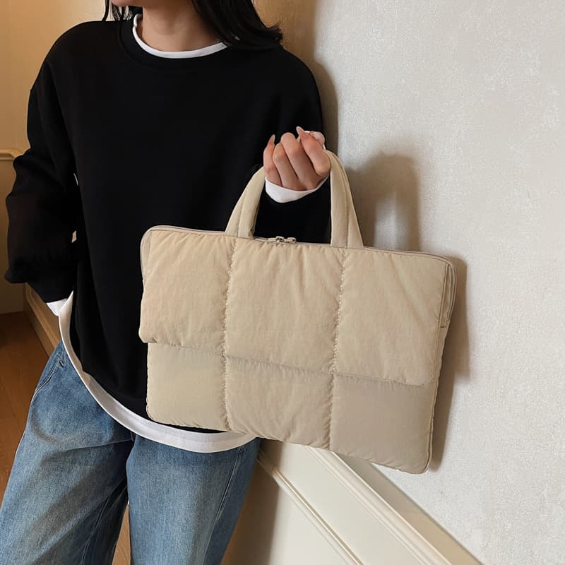 Quilted laptop bag, versatile travel briefcase, 14-inch tablet protective bag, simple and lightweight tote bag