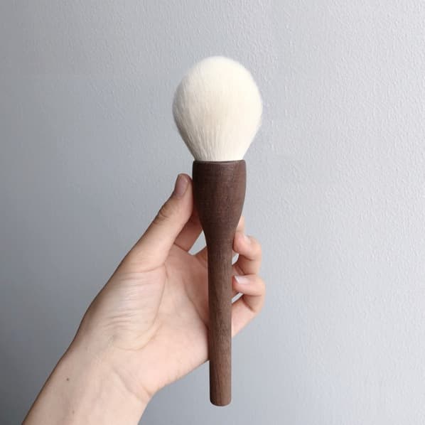 Cangzhou Animal Hair Large Powder Brush Walnut Wood Natural Wood Makeup Brush Loose Powder Brush Fine Peak Wool Brush In Stock