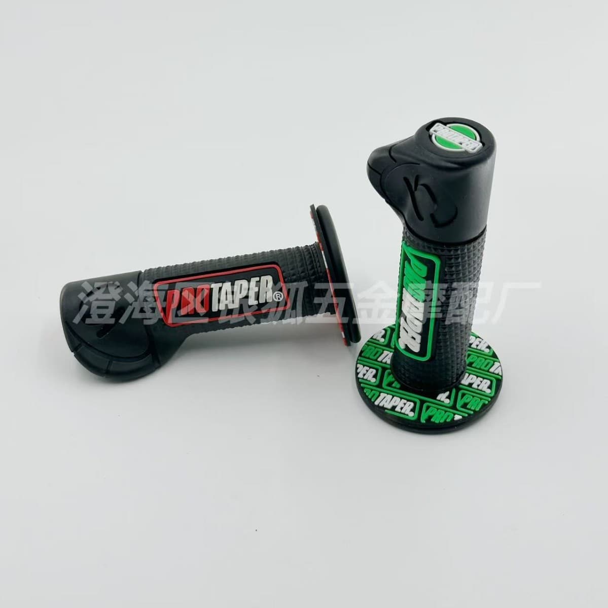 Universal Pro Handlebar Grip Tape for Motorcycle Modification, Off-Road Handlebar Sleeve, Throttle Grip for Electric Motorcycle and Scooter