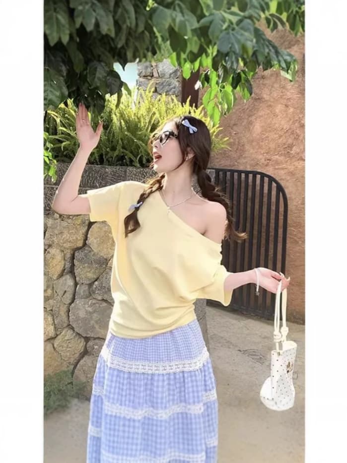 Best-Selling 220g American-Style Off-Shoulder T-Shirt, Lazy Style Top, One-Shoulder Hot Girl Short Sleeve, Shoulder-Baring Slimming Cross-Border