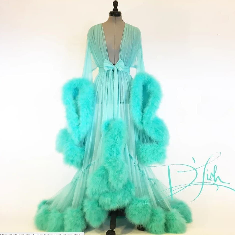 Women's Slimming Elegant Dress Wholesale Sheer Sexy Feather Flared Sleeve Train Long Dress