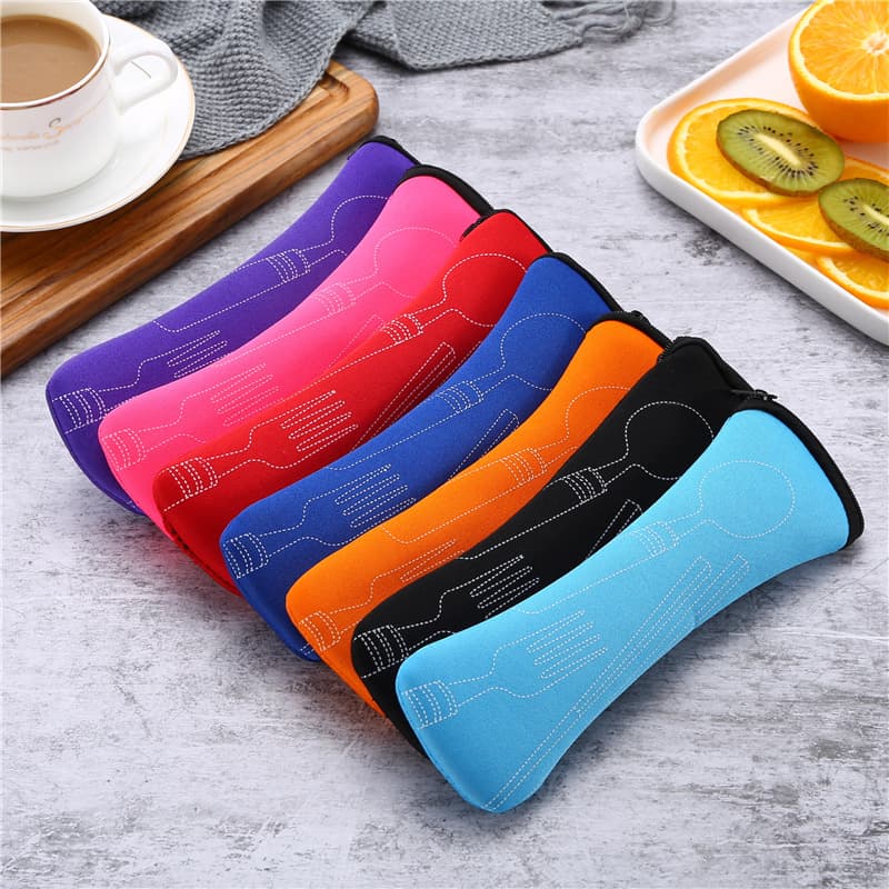 Hedeli pillow bag diving material zipper bag logo knife, fork, spoon and straw storage black red 20cm24cm