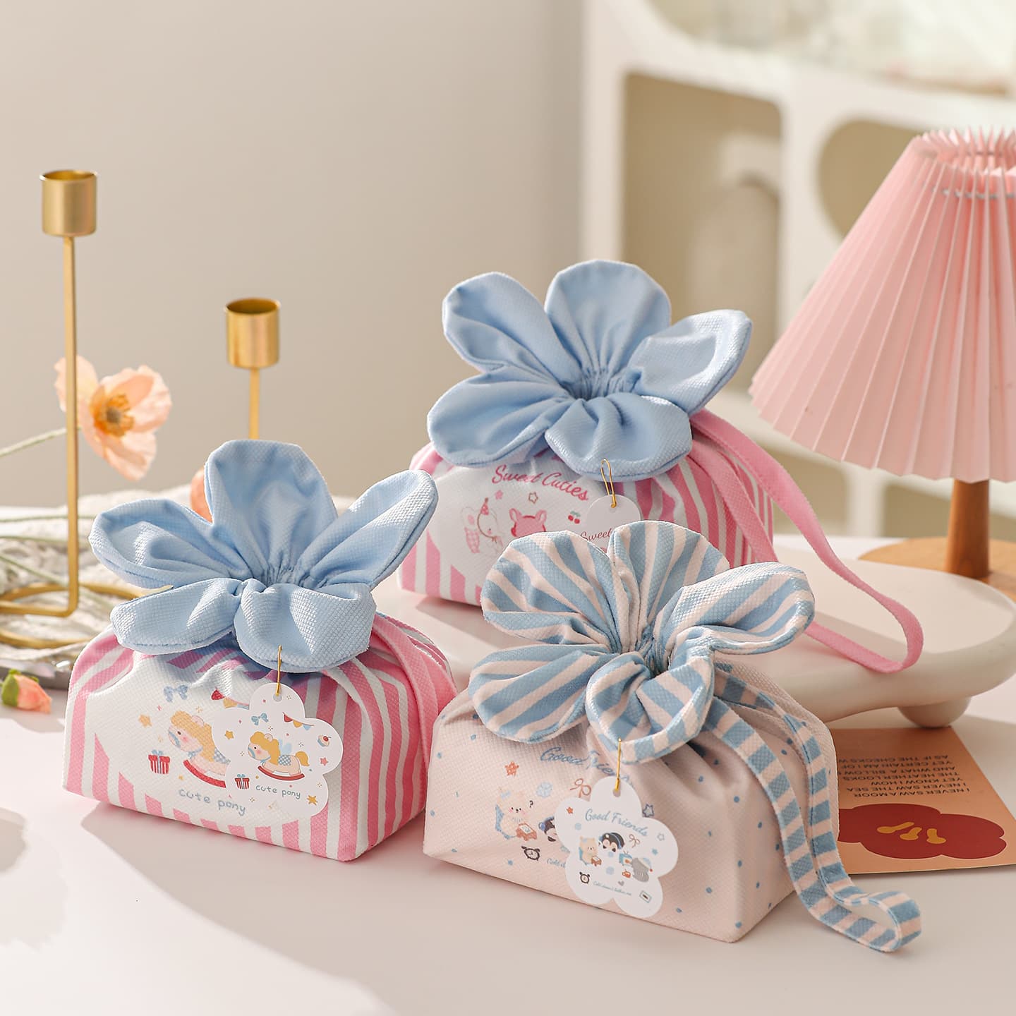 Baby Shower Gift Bag, One-Month-Old Gift Box, Birthday Party Favor Bag Set, Handheld