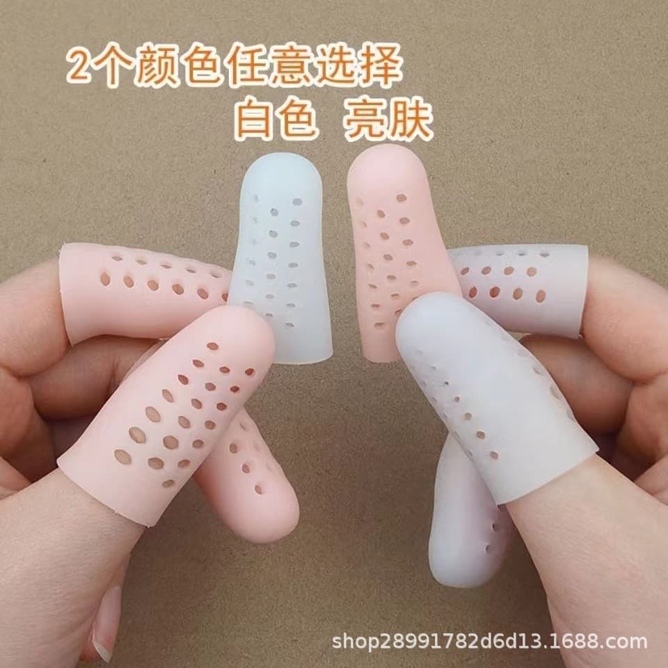 New style silicone finger cots with breathable holes to prevent stuffy fingers, finger protection, anti-drying, moisturizing sleeves, writing, wear-resistant and pain-free