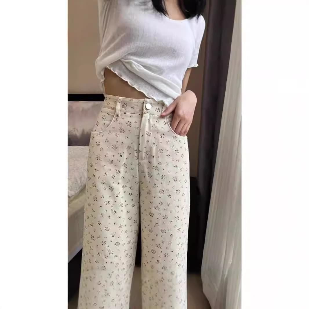 American retro floral straight-leg jeans for women, high-waisted, loose-fitting design, casual wide-leg pants that show leg length, thin style