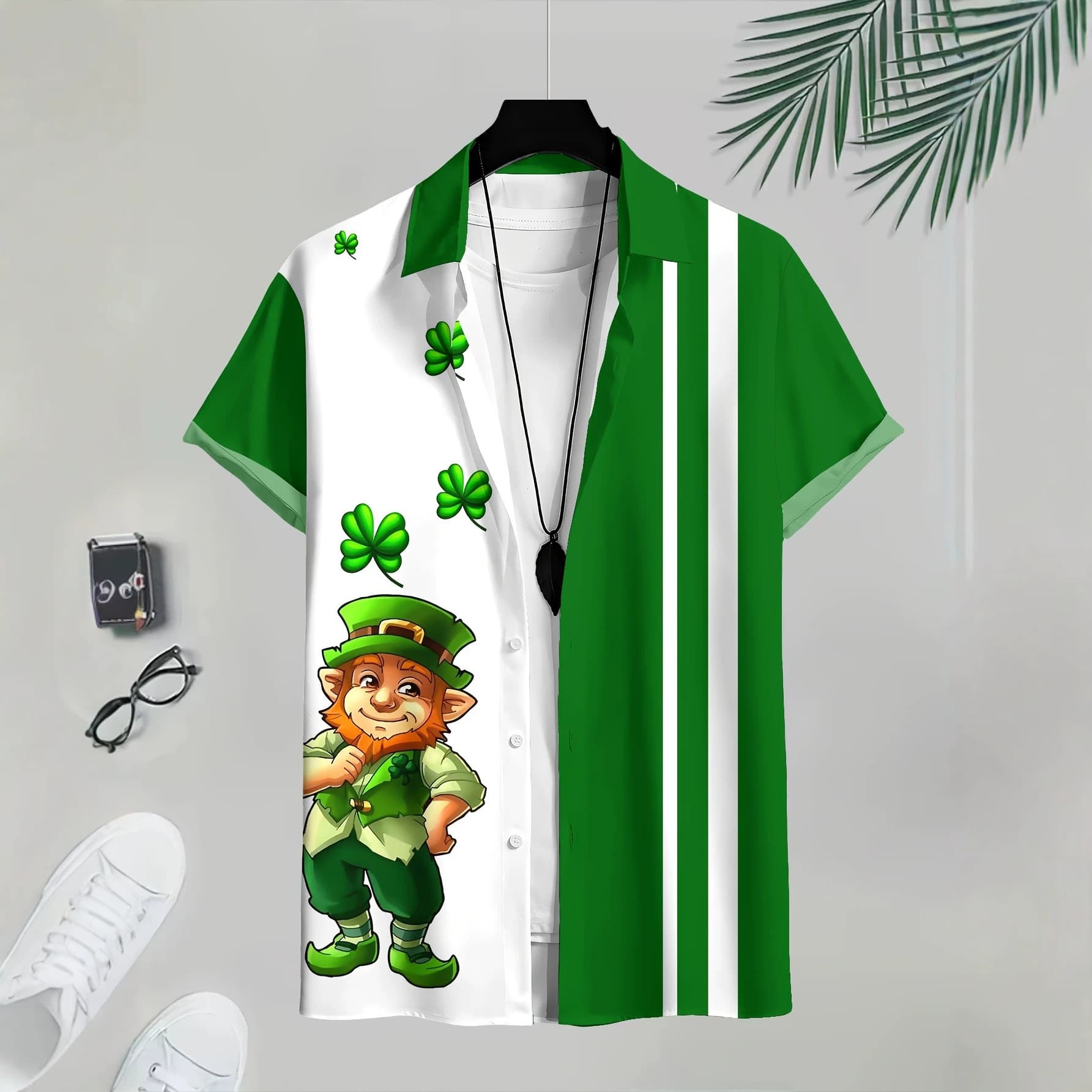 St. Patrick's Day Themed Short-Sleeved Shirt Cartoon Leprechaun Clover Print Men's Casual Shirt