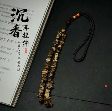 Jiu Jiu Chen Qi Nan Agarwood Car Pendant Hanging Ornament Random Shape Ying Ge Green Qi Nan Phone Charm Decoration Ornament