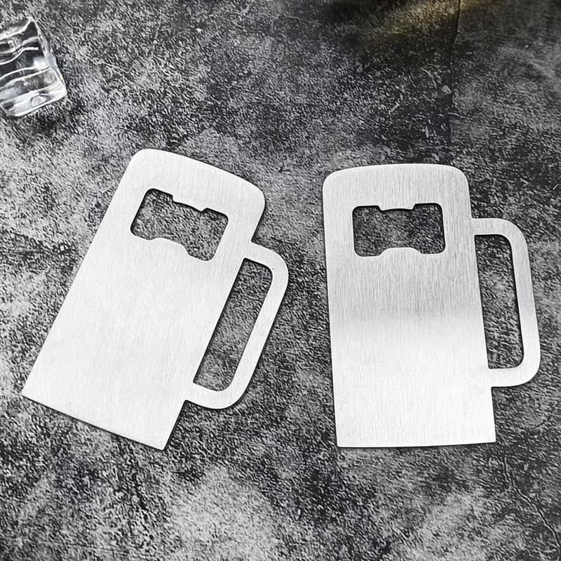 Manufacturer Wholesale Beer Bottle Opener Creative Credit Card Stainless Steel Home Tool Bottle Opener Beer Opener Custom