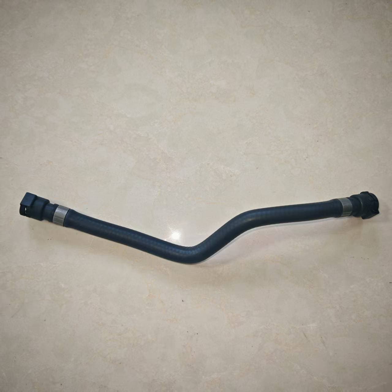 223 501 2601 vent pipe for Mercedes-Benz