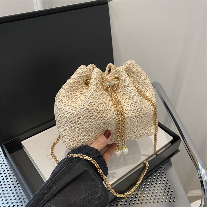 Crossbody Straw Bag 2024 Summer New Beach Bag Chain Bag Single Shoulder Crossbody Women's Bag Rhinestone Bucket Bag