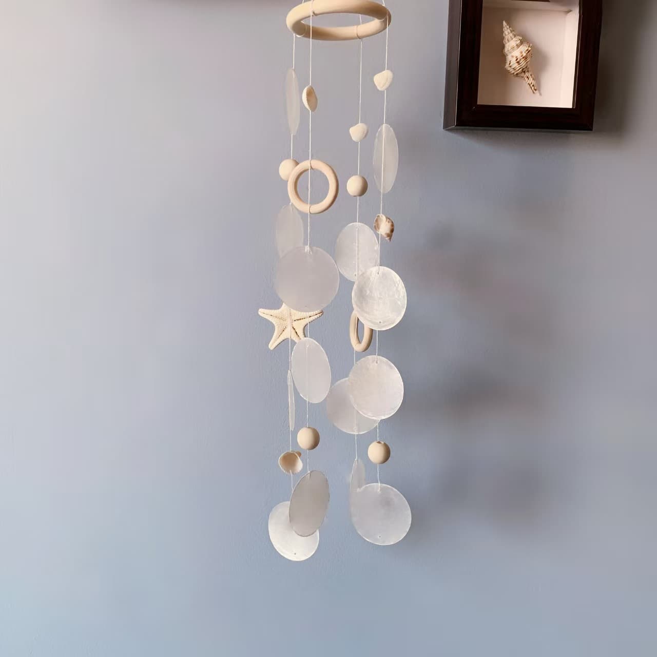 Starfish Shell Wind Chime, Artistic Ins-Style Wooden Shell Wind Chime for Home, Windowsill, Entrance, Seaside Guesthouse