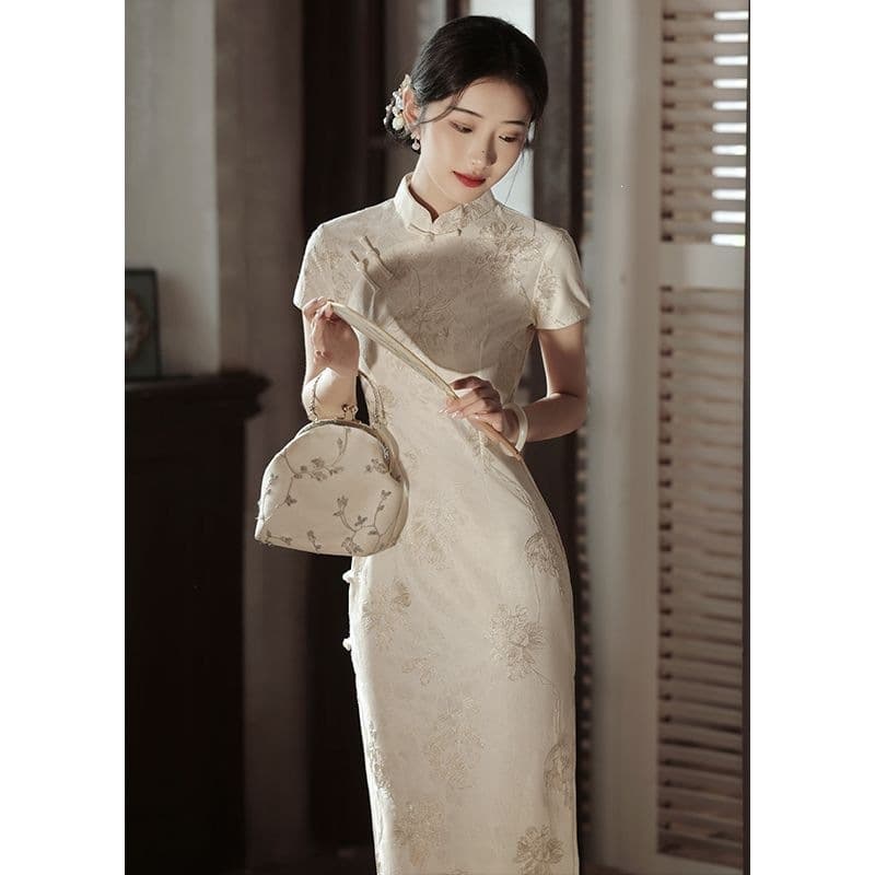 New Style 2026 Summer Improved Qipao for Young Women, High-End Elegant Banquet Dress, Engagement Dress for Women