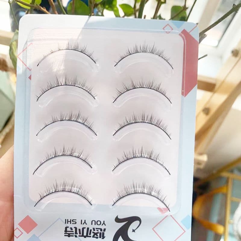 Youyishi Short False Eyelashes for Women Nude Makeup Cross Handmade Eyelashes Sharpened Eyelashes Hard Stem Upper Eyelashes 001