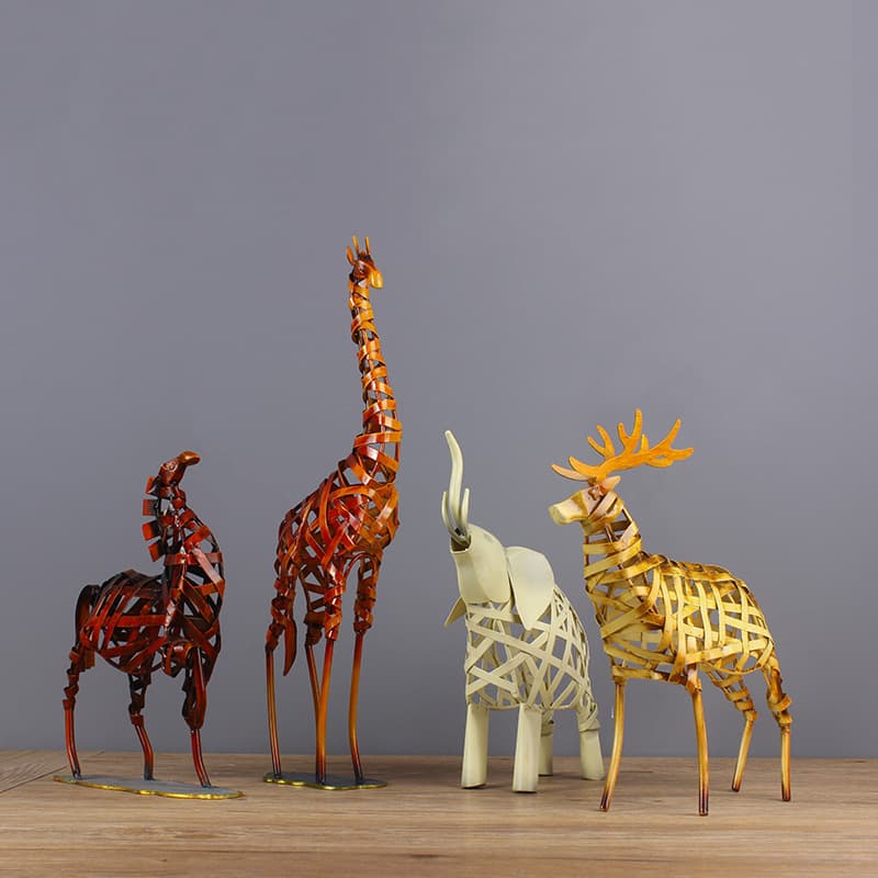 Nordic Bionic Creative Iron Art Living Room Desktop Gift Decoration Giraffe Elephant Horse Deer Home Decor