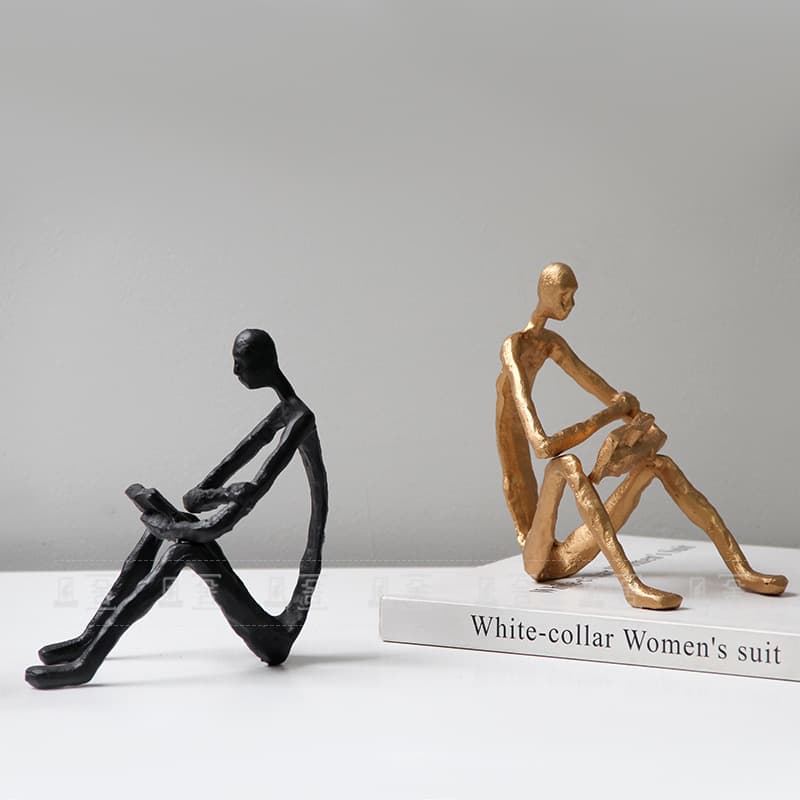 Modern Minimalist Metal Abstract Figure Reading Book Ornament for Model Room, Tea Room, Study Desk Home Decoration