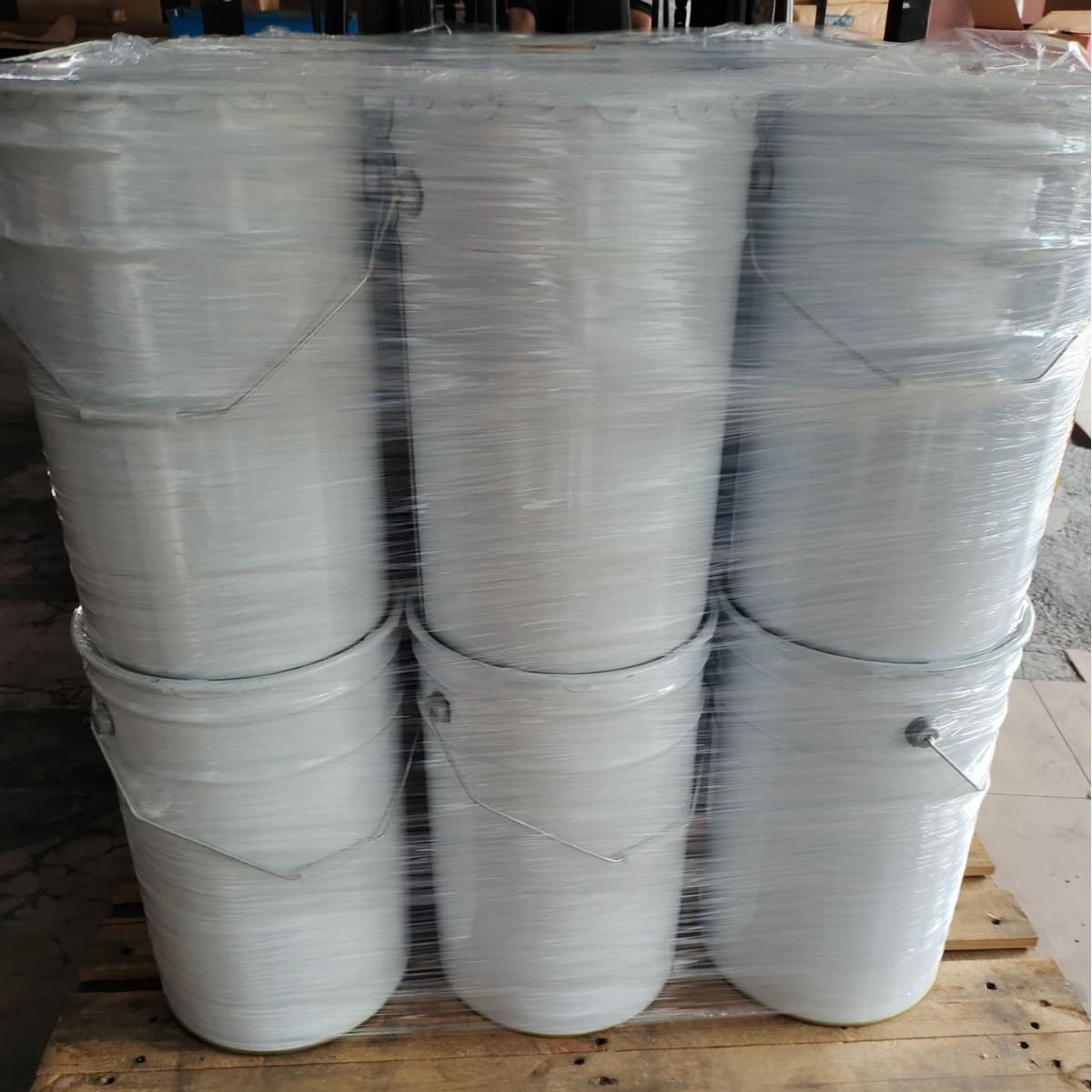 Eco-friendly 10,000 Molecular Weight Liquid SBR - Chemical Resistant with Good Fluidity, Fast Curing for Hose and Tire Materials