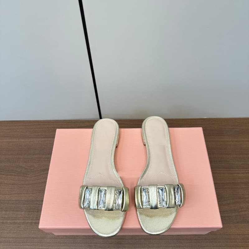2025 Summer New Fairy Crystal Rhinestone Pleated Sheepskin Open Toe Flat One-Strap Casual Sandals