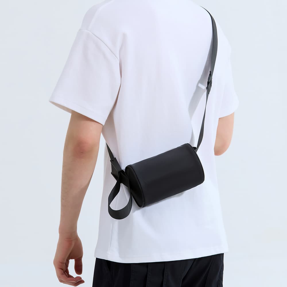 New Pillow Casual Women's Round Bucket Bag Fashion Men's Shoulder Crossbody Bag Trendy Solid Black