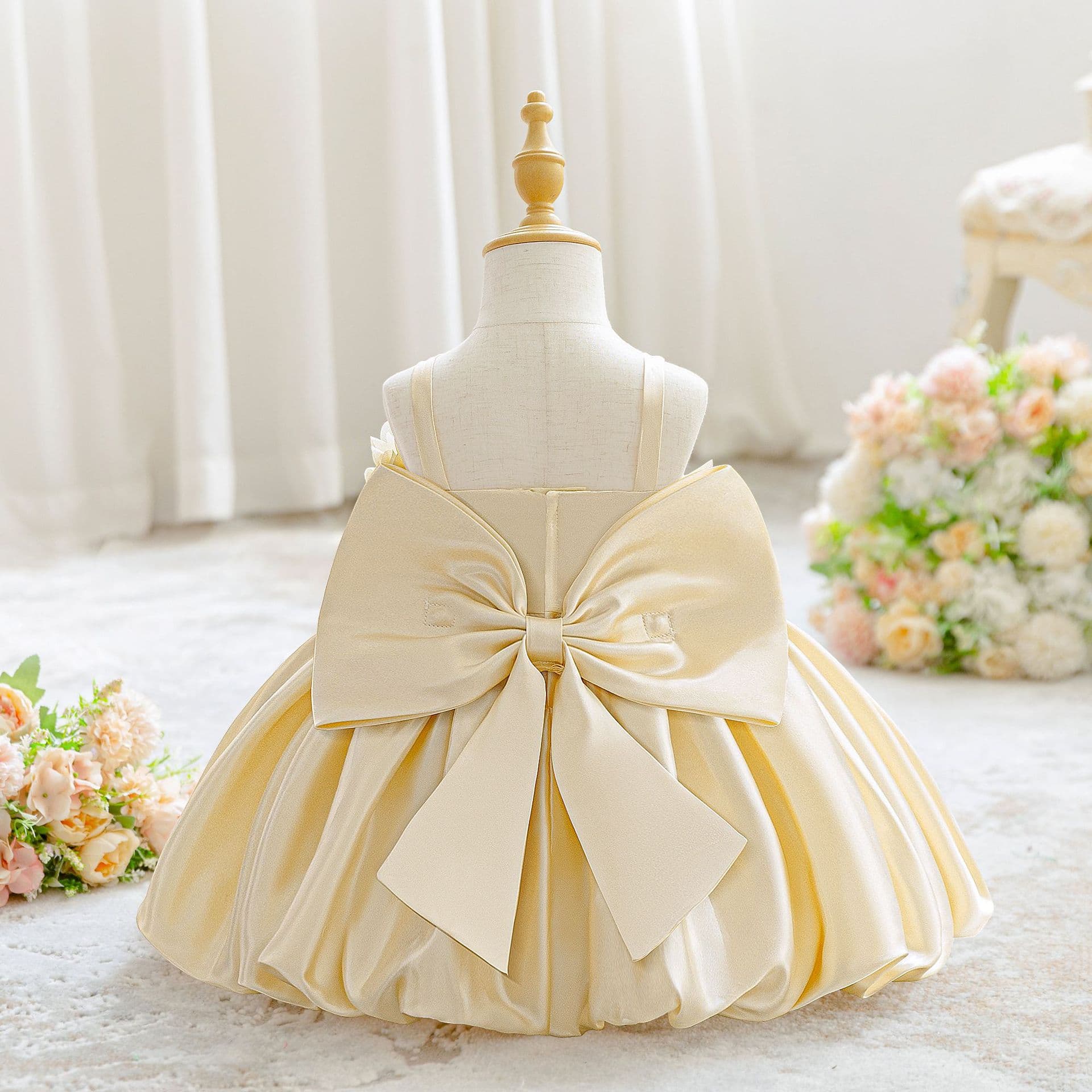 New Children's Formal Dress Kids Host Evening Gown Satin Applique Runway Baby First Birthday Banquet Girls Princess Dress